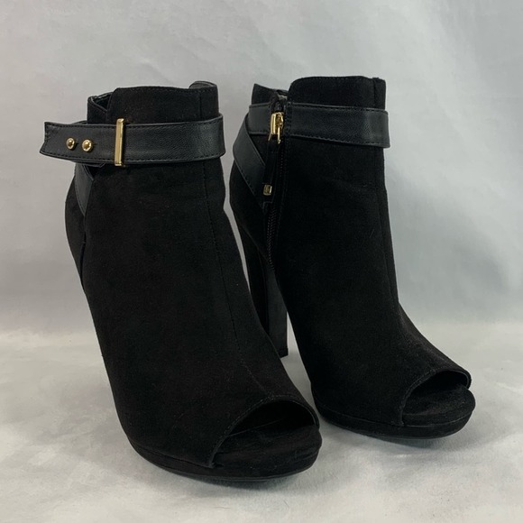 Sam & Libby Black Gold Peep Toe Heeled Booties‎ Faux Suede Belted Women’s Size 6 - Picture 1 of 11